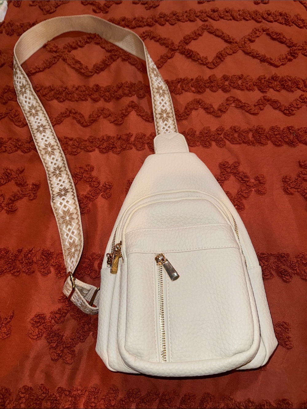 White Leather Crossbody Sling Bag with Patterned Strap